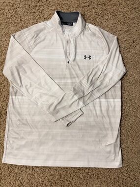 Under Armour White and Gray Half-Zip Performance Pullover XL